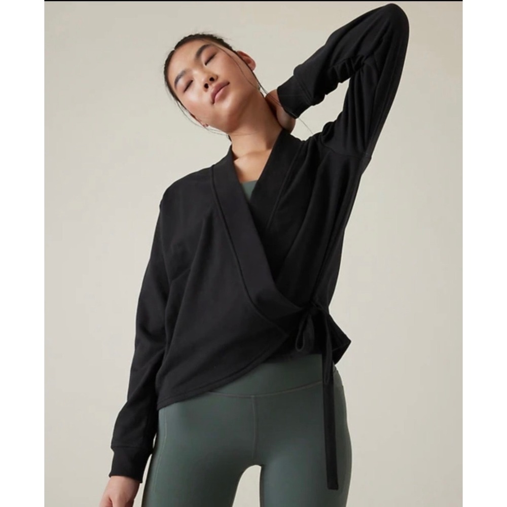 Athleta Retroterry Wrap Sweatshirt In Black Size Medium Athleisure Yoga Casual